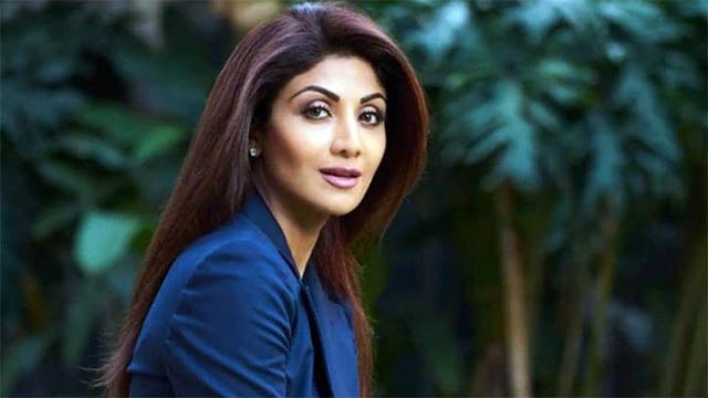 Shilpa Shetty Arrest के डर से घर से Missing, Mumbai Police ने किया ये काम | Boldsky