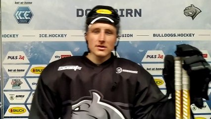 Sam Antonitsch vor dem Spiel gegen den HCT