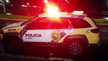 Mulher é conduzida até a Rodoviária pela PM após perturbação de sossego em Hotel no Centro
