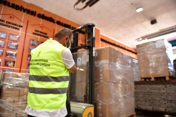 Tuzla'dan selden etkilenen iller için yardım tırları ve iş makineleri yola çıktı