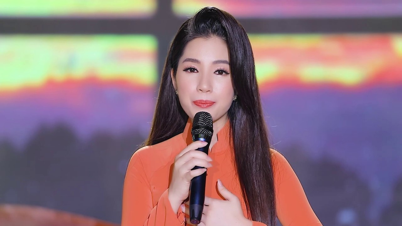 Ai Cho Tôi Tình Yêu - Như Hoa