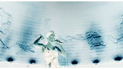 Selena Gomez & The Scene - Round & Round in G Major