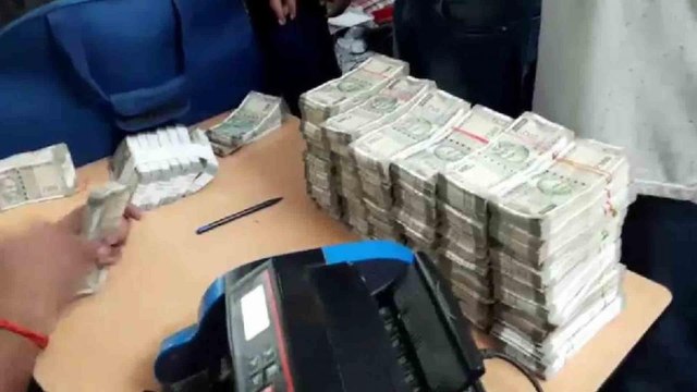 Patna: Raid at engineer's house, Rs 60 lakh cash recovered