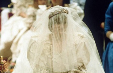 Prince Charles and Princess Diana's wedding cake slice sells for £1,850