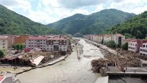 KASTAMONU - Bozkurt'taki sel felaketinde yıkılan binada ikiz çocuklar kayboldu