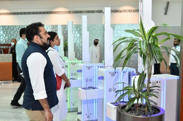 الإدارة العامة للإقامة وشؤون الأجانب تختصر رحلة المسافر إلى خمس ثوانٍ!