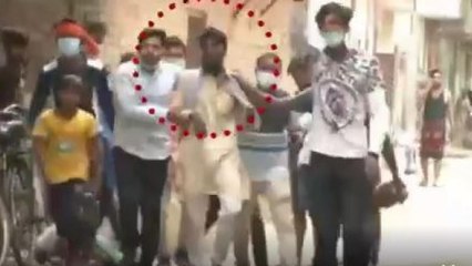 Kanpur: Muslim man beaten up by Banjrang Dal workers