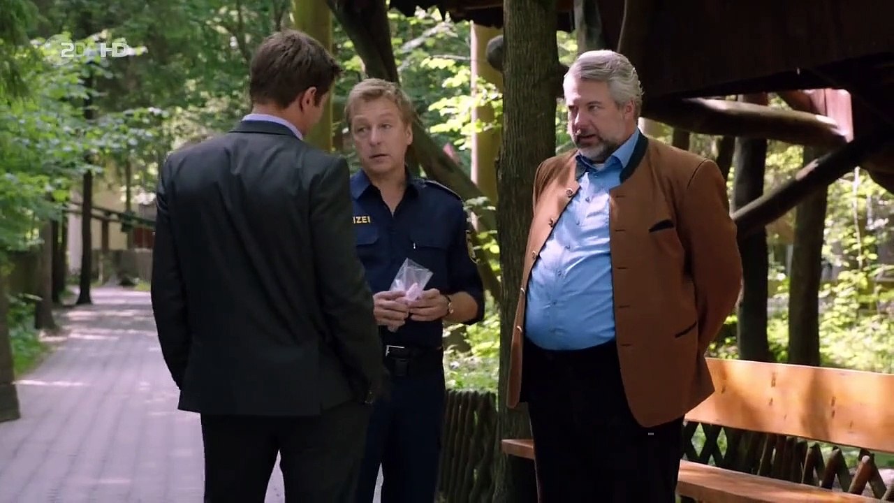 Die Rosenheim-Cops (441) Staffel 19 Folge 12 - Tod im Märchenpark