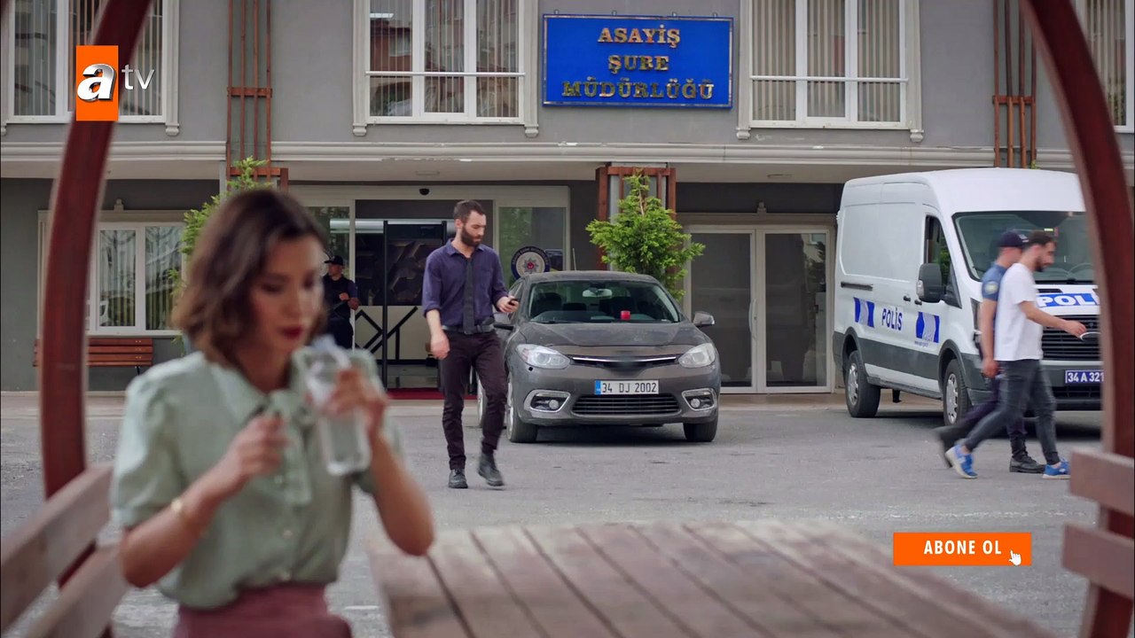 İçimizde hem siyah var, hem beyaz - Baş Belası 9. Bölüm