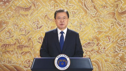 문 대통령 "위안부 피해자 할머니 역사 잊지 않을 것" / YTN