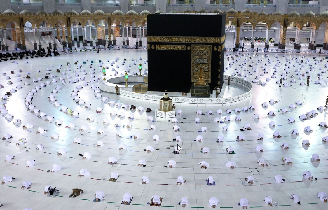 موسم العمرة يعود.. هنا شروط العمرة للمسافرين إلى المملكة العربية السعودية