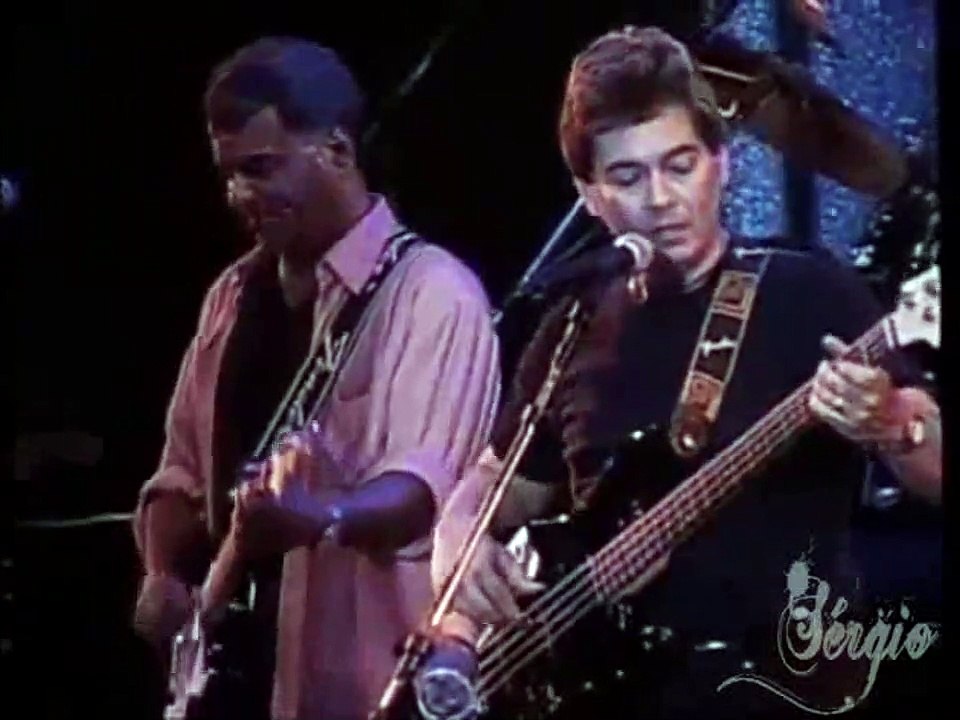 Kompha  – Who'll Stop The Rain