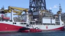 Yavuz sondaj gemisi, kule söküm işlemleri için Haydarpaşa Limanı'na yanaştırıldı