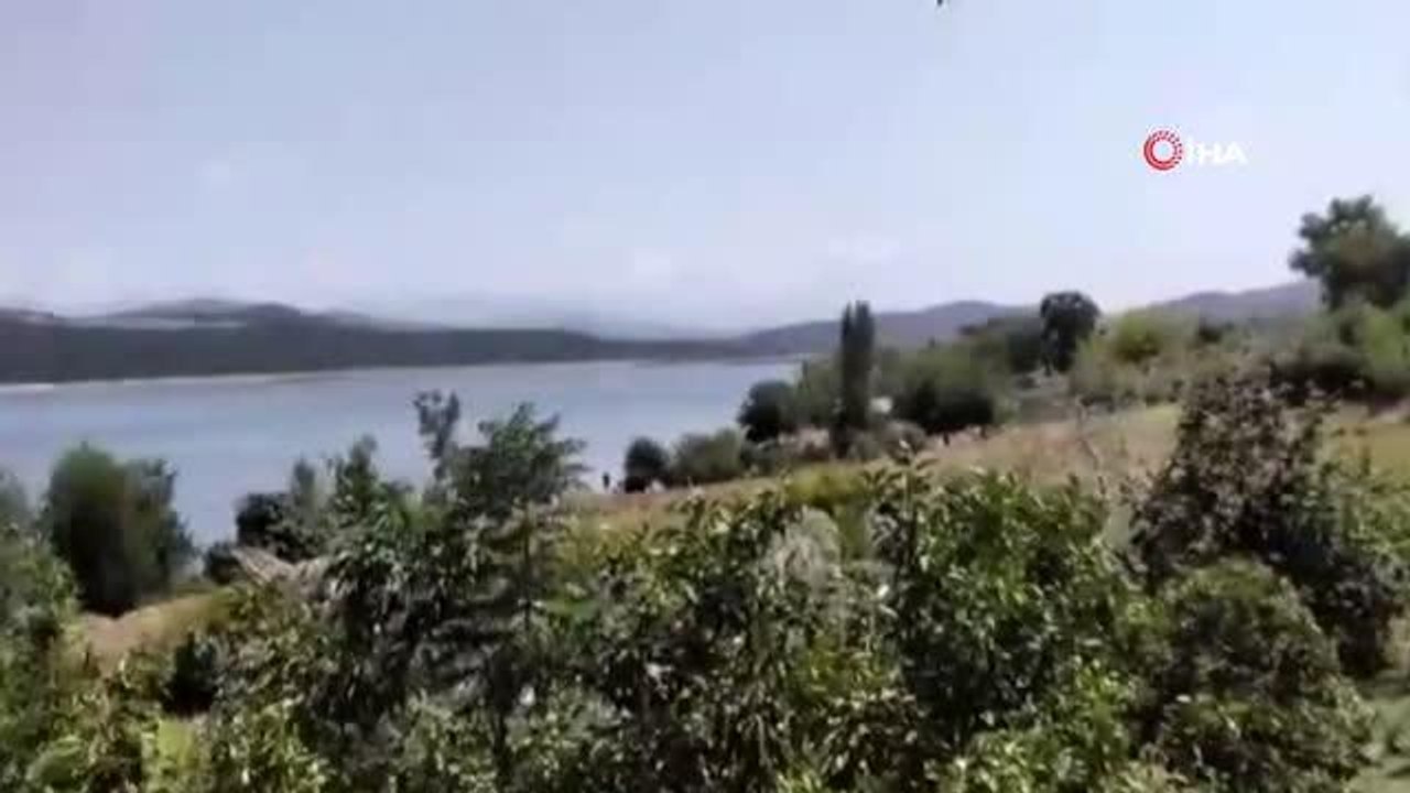 Düşen yangın uçağının barajdan su aldığı son görüntüleri ortaya çıktı