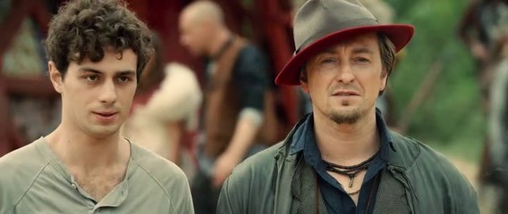 Бендер. Золото империи - 2 серия