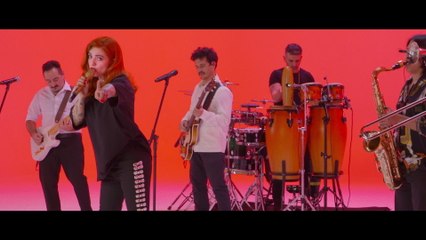 Mon Laferte - La Mujer