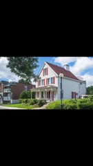 A Montreal Area Was Ranked #1 Most Expensive In Canada For Detached Homes Per Square Foot