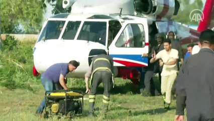 Sel felaketinin ardından bölgeye helikopterlerle jeneratörler taşındı
