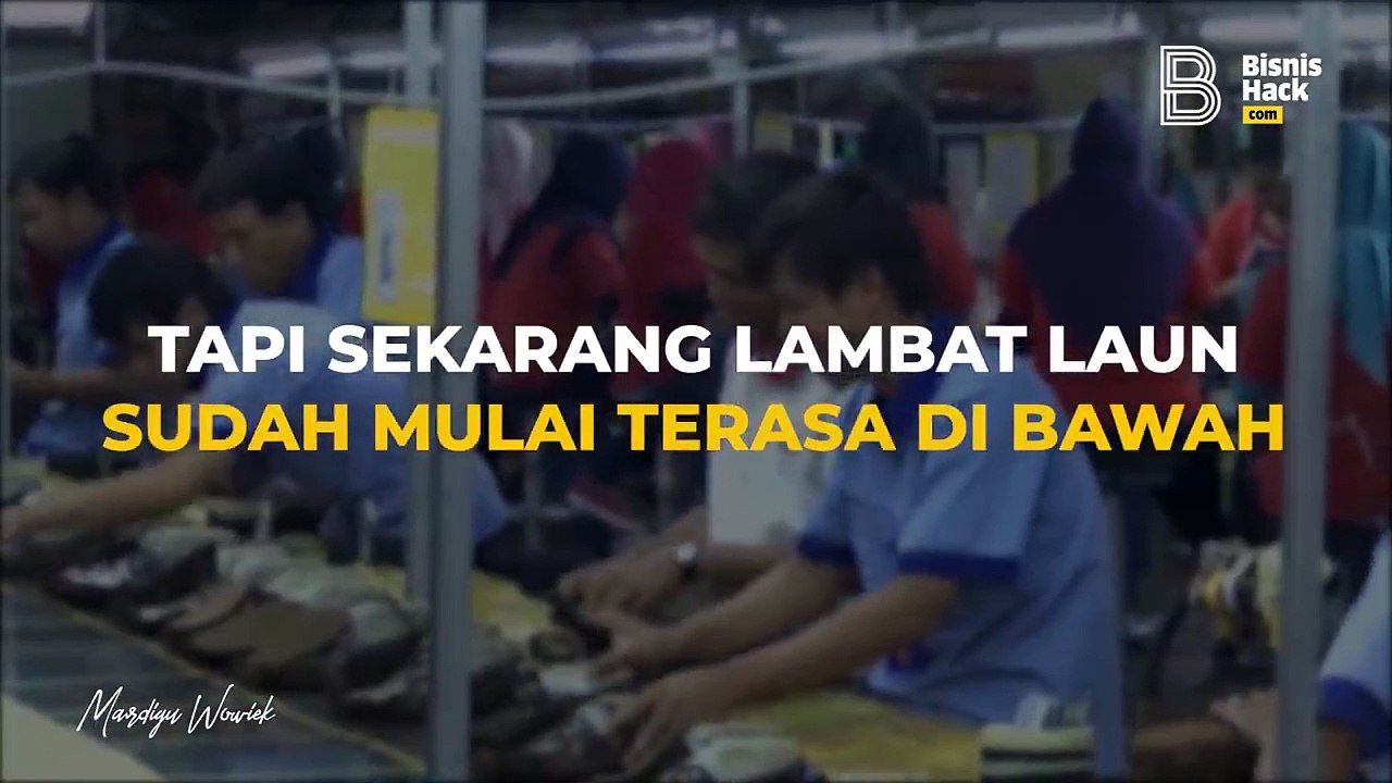 141. Ambek Anjing China  Awal Mula Saya Benci BUMN - Mardigu Wowiek