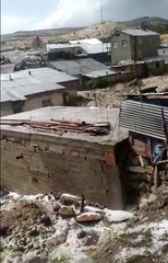 Son dakika haberleri! SARIKAMIŞ'TAKİ SELDE DERE KENARINDAKİ EVLERDE HASAR VAR