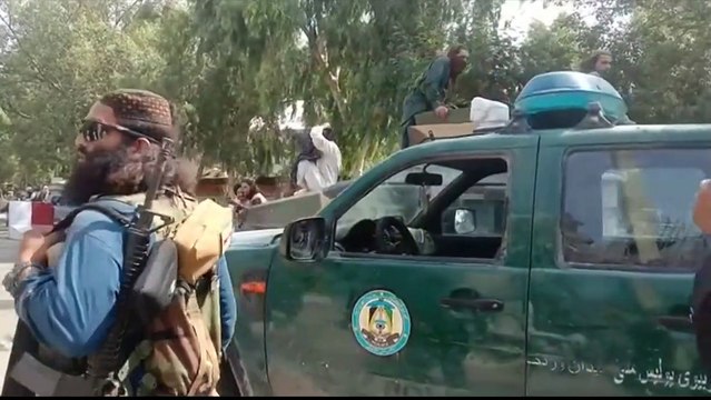 طالبان تسيطر على مدينة جلال آباد في شرق أفغانستان