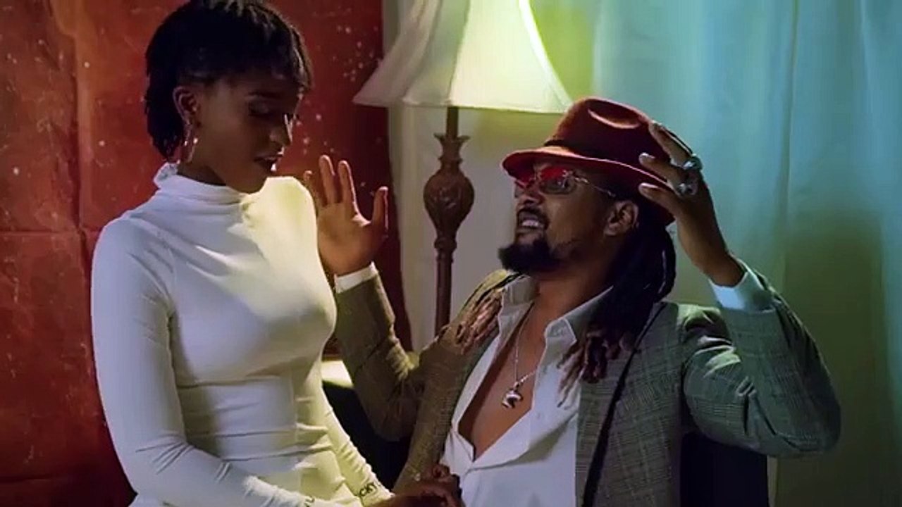 Zaga Bambo - Petit Câlin (Clip Officiel) ft. Tony X