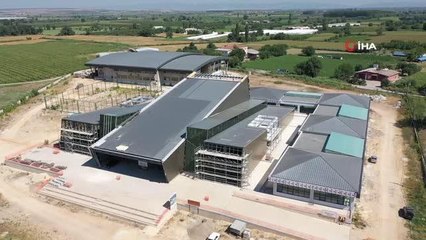 Bursa'da Gençlik Merkezi Sosyal Yaşam ve Spor Tesisi'nin çalışmaları hızlandı