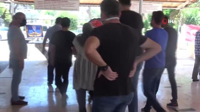 Son dakika haber... Koronavirüse yenik düşen polis memuru son yolcuğuna uğurlandı