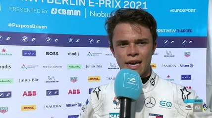 De Vries savoure son premier titre de champion du monde : "C'est tellement d'émotions"