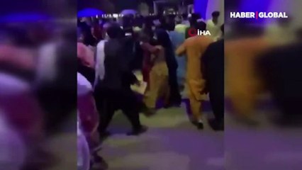 Kabil Havaalanı'nda tahliye sırasında adeta izdiham yaşandı