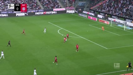 Bayern and Gladbach share spoils in season opener