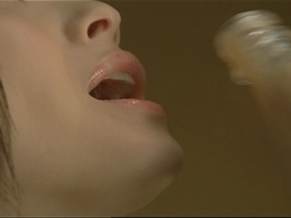 Aya Matsuura - Gogo no kocha (CM)