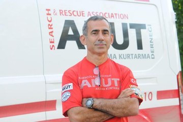 AKUT GENEL BAŞKANI ŞALCI KOCAELİ 'DEPREM OLMAYACAK' DÜŞÜNCESİYLE RAHAT