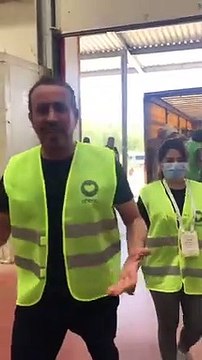 Haluk Levent afet bölgesinden paylaştı: ''Kullanılmış eşya göndermeyin''