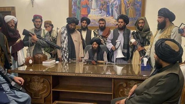 Taliban'ın Afganistan'da kontrolü ele geçirmesi dünya basınında: Tarih tekerrür etti