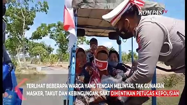 Polisi Razia Prokes dan Bagi Sembako