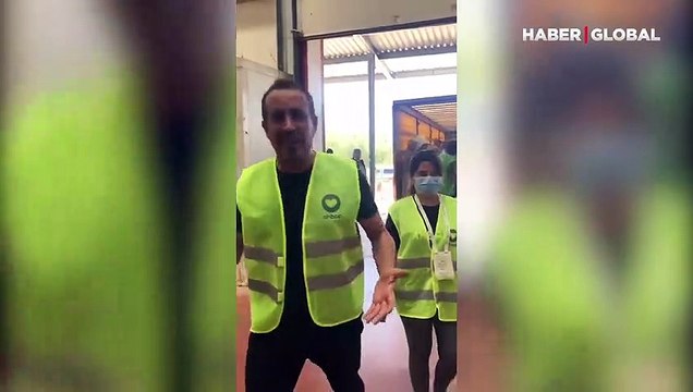 Sel bölgesinde olan Haluk Levent takipçilerine seslendi: 'Ne olur bunları göndermeyin...'