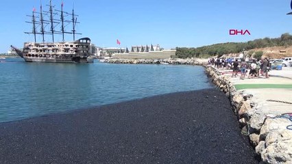 ALANYA'DA TEKNE YANGINININ İZLERİ TEMİZLENİYOR