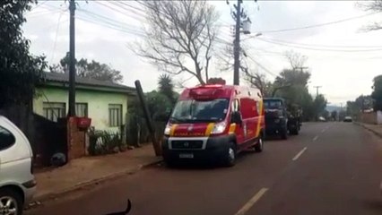 Idosa fica ferida ao sofrer queda em residência no Cascavel Velho
