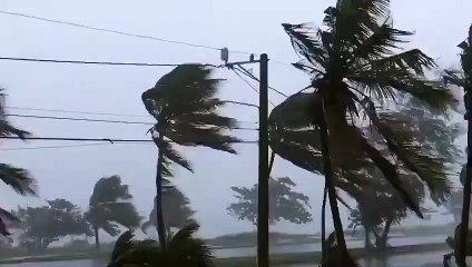 Depresión tropical Grace provoca oleaje anormal en el Malecón de Santo Domingo