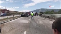 Son dakika! Amasya'da iki otomobil kafa kafaya çarpıştı: 2 ölü, 5 yaralı