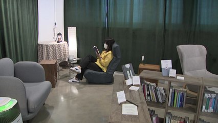 "카페에서 1인용 공간으로"...코로나19 속 '변신' 모색 / YTN