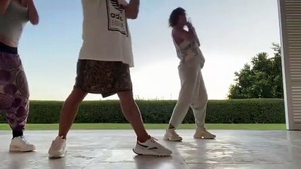 Sara Carbonero, como nunca antes la has visto bailando a lo loco