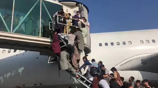 Never seen visuals: Citizens rushes to leave Afghanistan