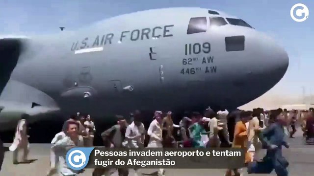 Pessoas invadem aeroporto e tentam fugir do Afeganistão