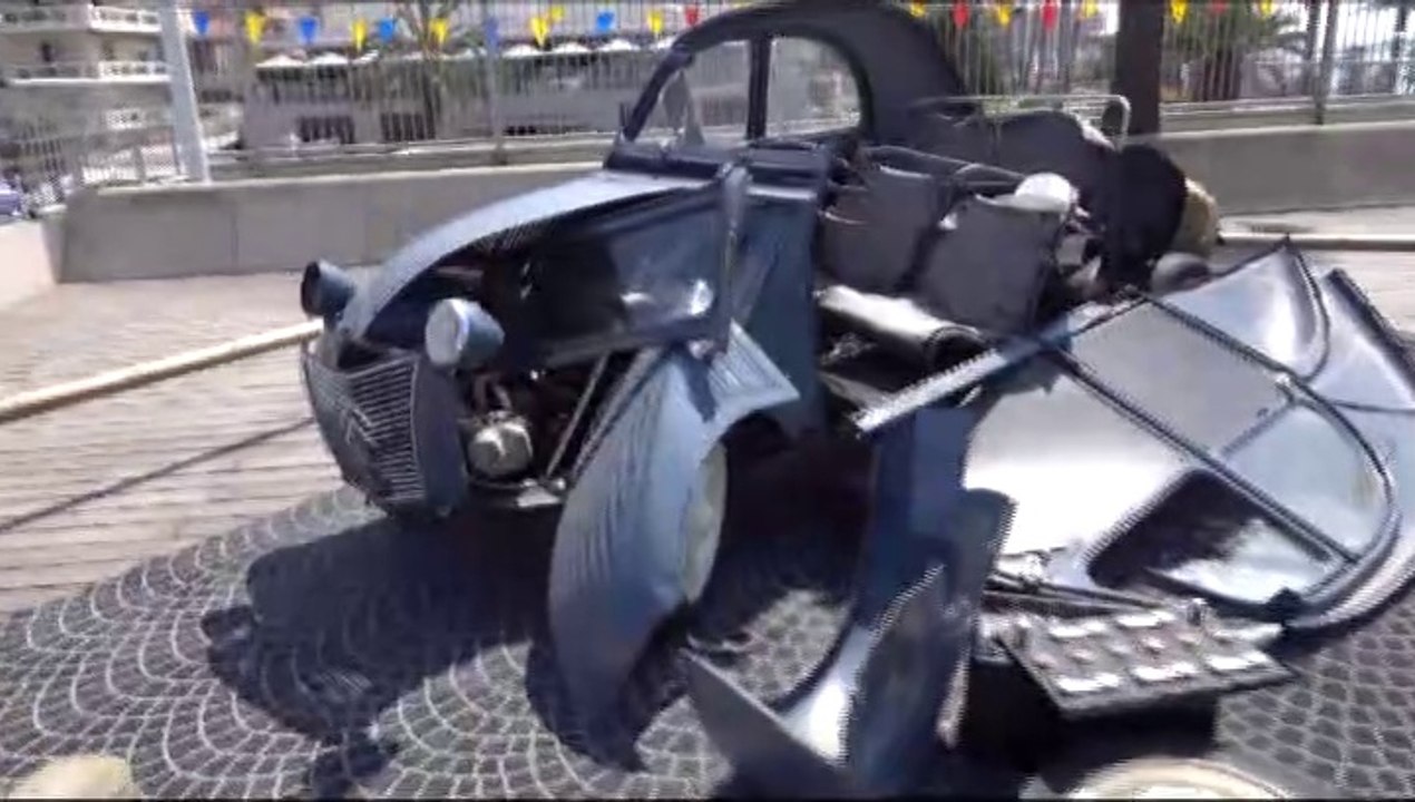 2 cv   du film -dédicacé à  Movie  cars  central   - vidéo   lulu du jura