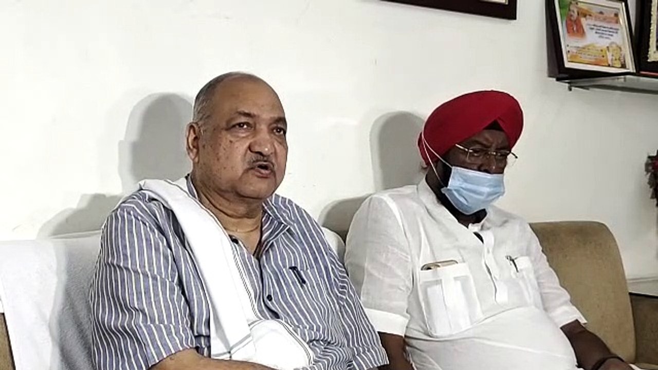 पूर्व मुख्यमंत्री के बयान पर मंत्री चौबे बोले - रमन सिंह कांग्रेस की चिंता न करें
