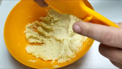 كرات البطاطس بالجبن