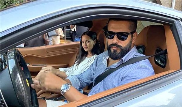 Bodrum'da çıkan yangın evlerinin yakınını kadar gelen Fahriye Evcen ve Burak Özçivit, yaşadığı korkuyu anlattı