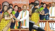 Actress Karate Kalyani has joined the BJP Party | Oneindia Telugu
